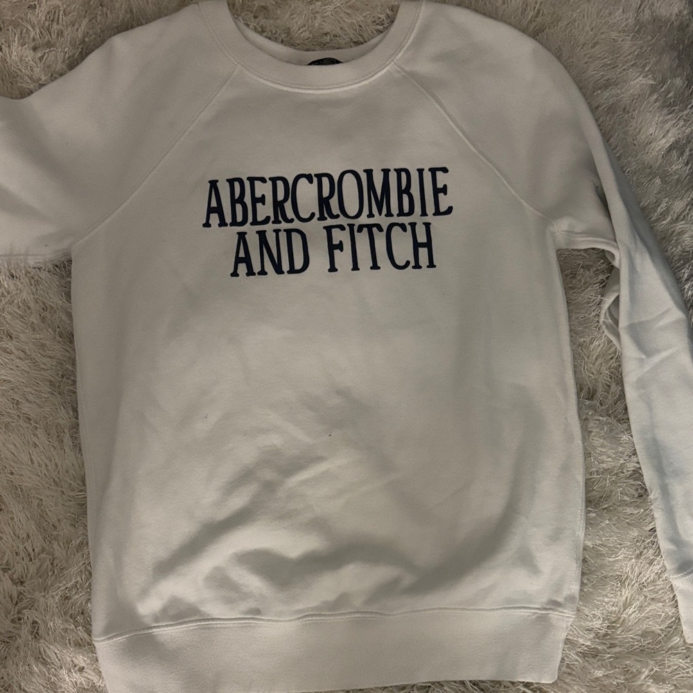 Abercrombie & Fitch White Crewneck Sweatshirt